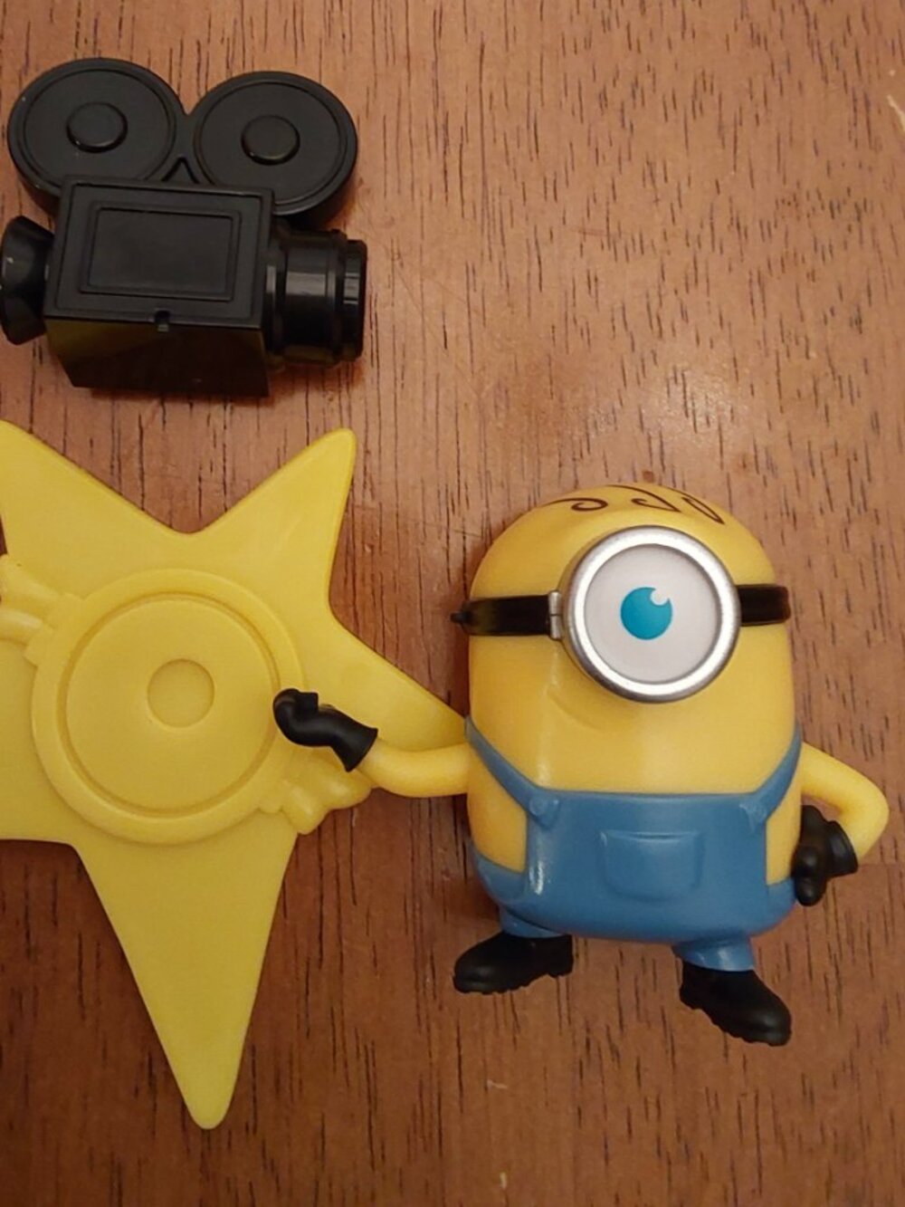 JAMES THE MINION FROM MINION & MONSTERS NEW